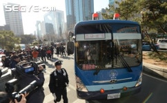 [포토] 서부지법으로 들어가는 호송차량