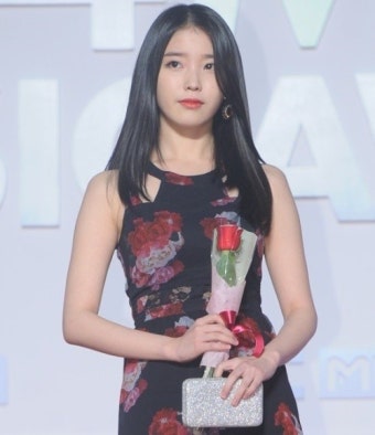 아이유 1억 기부 어린이날 맞아..'얼굴도 마음도 훈훈한 아이유!'