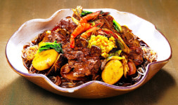 ‘파랑새의 집’ 현도, 특허등뼈찜으로 먹방 샛별 등극