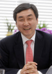 황교안 청문회 보이콧 할 수도...말 실수 줄이려 김훈 책 탐독 중