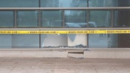 숙원사업 왜 이행안해 울산시청 불지르고 차량으로 들이박은 60대 검거
