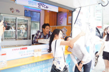 인기 쉐프 샘킴, 샘킴의 푸드트럭, 말랑Car가 간다 사회공헌 활동 참여