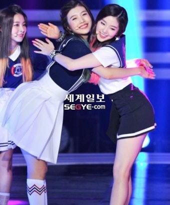 '우리 결혼했어요' 조이, 끈끈한 포응... 
