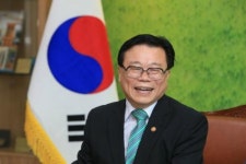 “생산·유통·관광 융합 ‘농식품 창조 경제’ 모델 만들 것”