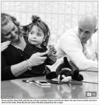 [김동환의 월드줌人] 1년간 보살핀 조산아 입양…엄마가 된 간호사