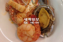 언니네능이해물라면 | 강남 OO호텔 1만5천원 '해물라면' 먹어봤니?