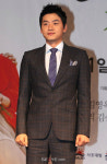 '노총각' 배우 김승수, 이상형으로 손나은 지목 
