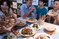 [동영상]프리미엄 한식뷔페 풀잎채 여름 신메뉴 출시