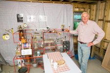 [영상] 버튼 누르면 식사준비 끝, 애니 속 식사 준비기계가 현실로