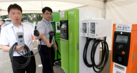 개방형 전기차 충전소 착공