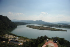 [여행] 낙동강 700리 출발점에 ‘하늘 받침대’