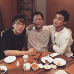 박효신, 로이킴과 다정샷…“희망을 보게 해주는 정규 7집”