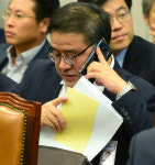 안종범, 더블루케이에 일감 몰아준 정황