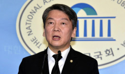 안철수 “내년 상반기 새 리더십 나와야”