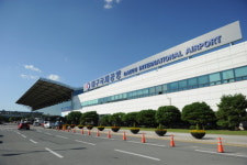 훨훨 나는 대구공항… 이용객 가파른 상승
