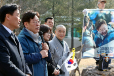 文·安·李 10차례 토론회서 승부…누가 웃을까