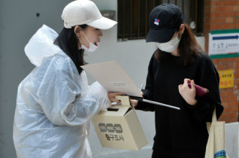 높은 사전 투표율 복병에도… 출구조사 거의 맞혔다
