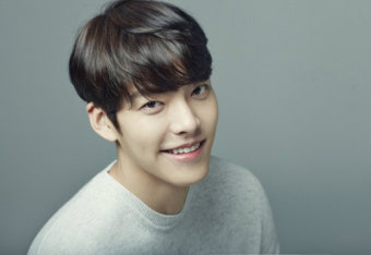 '비인두암' 김우빈 화제에 사망한  男 배우 재조명...알고보니 같은 암?