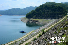 목 마른 소양강댐