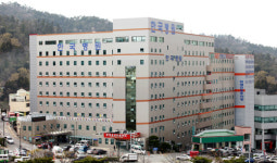 [단독] 국가보조금 ‘연명’ 개인병원… “매년 1인당 수십억 돈 잔치”