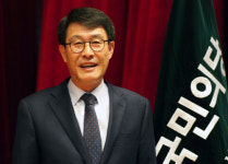 ‘여성폭행’ 김광수 의원 피의자로 소환