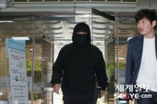 [포토] 길, 완전무장 법정 출두