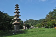 [여행] 사람 좋은 촌부처럼… 천년의 세월 묵묵히 견뎠다