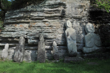 [여행] 사람 좋은 촌부처럼… 천년의 세월 묵묵히 견뎠다
