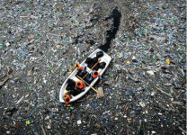 [세계는 지금] 화살은 결국 인간을 향할 것…미세 플라스틱의 역습