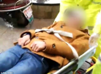 PC방서 20시간 게임하다 하반신 마비 온 中 남성