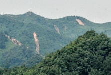 [포토] 무분별한 개간… 헐벗은 북한 산림