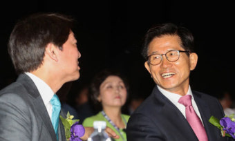 김문수·안철수 단일화 ‘나로 해야’ 대치