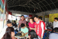 [포토] 이인제 박상돈 길환영 병천아우내 장터 합동유세