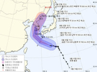 19호 태풍 솔릭 북상…전남도 휴가 복귀령, 완도군수 해외출장 취소