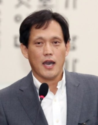 현직 부장판사 “법관회의를 탄핵해야”