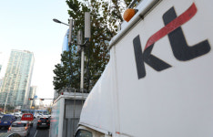 해지 운동도 불사…통신대란 피해 보상에 고심 깊은 KT [뉴스+]