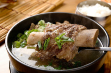 갈비탕값 1년새 가장 많이 올랐다…떡볶이·김밥 뒤이어