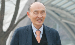 [단독] 아빠는 사내이사, 아들은 인턴 근무