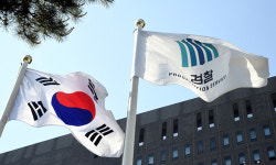 차기 검찰총장 인선 시작… ‘뜨거운 감자’ 수사권 조정이 변수