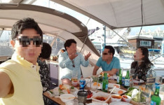 127억 기부 받고 2억 후원한 새희망씨앗 회장 징역 6년