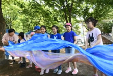 [포토] 음악과 미술, 무용을 융합한 물의 색 놀이체험