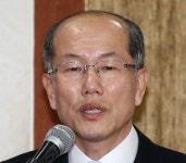 文 대통령, 北 목선 사태에 김유근 청와대 국가안보실 1차장 ‘엄중경고' 조치