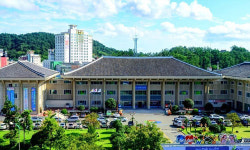 ‘불통행정’ 민낯 드러낸 여수시·시의회 [동서남북]