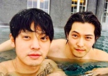 '정준영 단톡방' 이종현, 사과·씨엔블루 탈퇴…BJ 박민정 