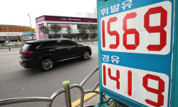 불황에도 기름값 ‘껑충’… 소비자들 한숨 [뉴스 투데이]