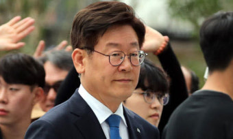 [속보] 이재명 항소심서 벌금 300만원 선고…당선무효 되나