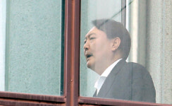 曺일가 휴대폰·금융계좌 영장도 잇단 기각… “법원 판단 의구심” ['조국 정국' 격랑]