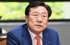 [단독] 검찰, 불공정 주식 거래 의혹 ‘제이에스티나’ 압수수색 실시