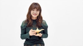 ‘달빛여신’ 이용신 “콘서트는 ‘달빛천사’ 53회…어린 시절로 돌아가 놀자” [스타요술램프]