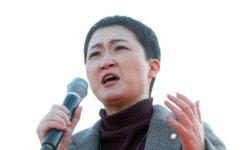 이언주 "대통령·총리·장하성, 바보 삼형제도 아니고… 곧 소주성 효과 나타난다니?"